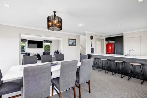 Photo of property in 17 Ponderosa Place, Opunake, 4616