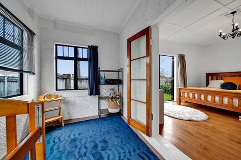 Photo of property in 31 Lyn Street, Lynmouth, New Plymouth, 4310