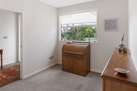 Photo of property in 28 De Castro Drive, Blenheim, 7201