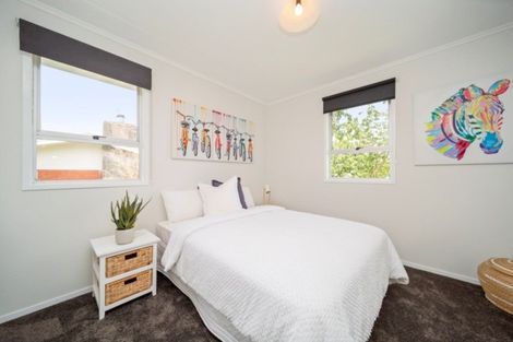 Photo of property in 16 Oleander Place, Bell Block, New Plymouth, 4312