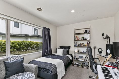 Photo of property in 24 Waverton Terrace, Churton Park, Wellington, 6037