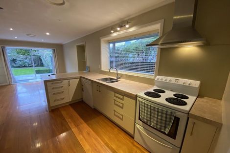 Photo of property in 8 Yardley Street, Avonhead, Christchurch, 8042