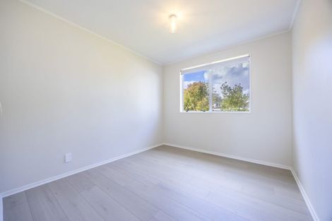 Photo of property in 1/50 Borich Road, Sunnyvale, Auckland, 0612