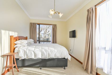 Photo of property in 39 Main Rd Clive, Clive, 4102