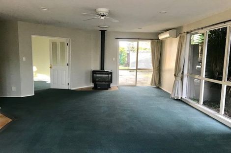 Photo of property in 169a Memorial Avenue, Burnside, Christchurch, 8053