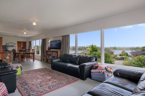 Photo of property in 3 Sunny Bay Road, Matua, Tauranga, 3110