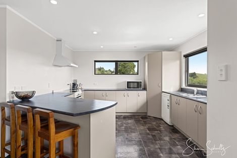 Photo of property in 20 Matai Drive, Maungaturoto, 0520