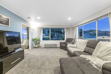 Photo of property in 3 Spey Place, Papakowhai, Porirua, 5024