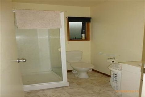 Photo of property in 22 Marina View, Paremata, Porirua, 5026