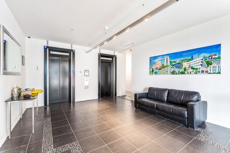 Photo of property in 2c/123 Molesworth Street, Thorndon, Wellington, 6011