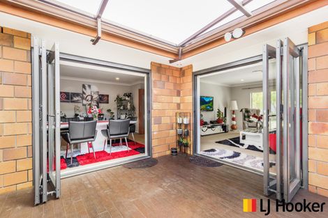 Photo of property in 11 Allerton Place, Wattle Downs, Auckland, 2103