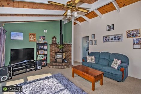 Photo of property in 1a Carr Street, Te Kamo, Whangarei, 0112