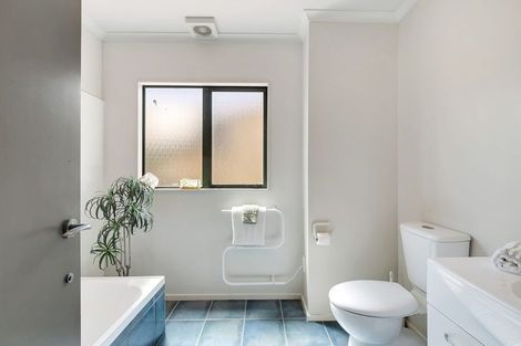 Photo of property in 44a The Drive, Tawa, Wellington, 5028