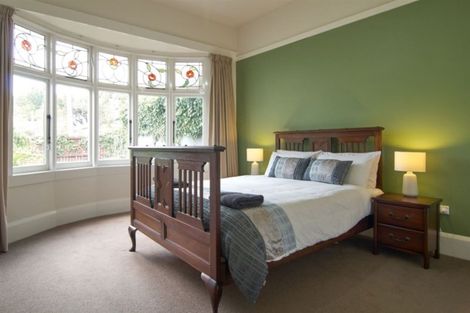 Photo of property in 11 Woodville Street, Edgeware, Christchurch, 8013