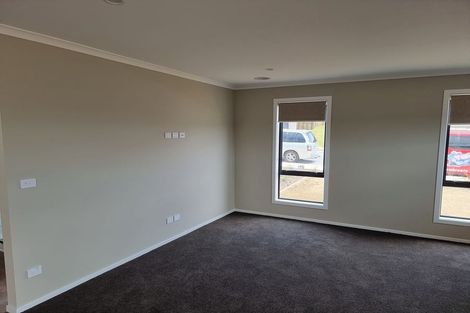 Photo of property in 74 Hokioi Drive, Kenepuru, Porirua, 5022