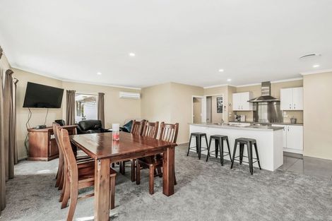Photo of property in 47 Rolleston Drive, Rolleston, 7614