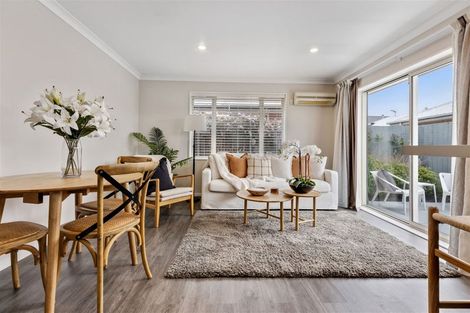 Photo of property in 2/633 Gloucester Street, Linwood, Christchurch, 8062