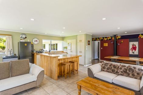 Photo of property in 93b Pukenamu Road, Te Horo, Otaki, 5581