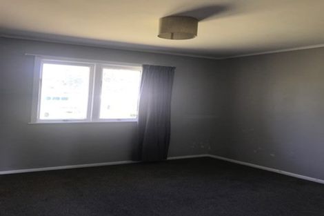 Photo of property in 5 Kerry Place, Papakura, 2110