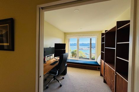 Photo of property in 8 Randolph Terrace, Lyttelton, 8082