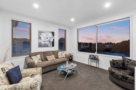 Photo of property in 60 Adler Drive, Ohauiti, Tauranga, 3112