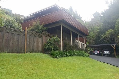 Photo of property in 2/55 Greenvalley Rise, Glenfield, Auckland, 0629