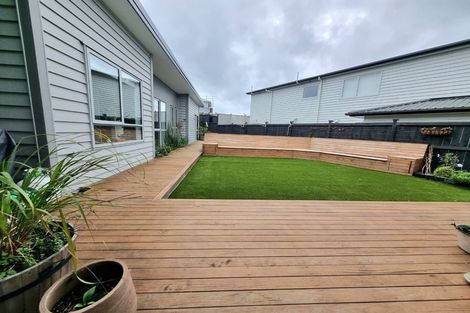Photo of property in 42 Huarahi Pai Road, Huapai, Kumeu, 0810