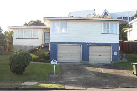 Photo of property in 108 Gloaming Hill, Titahi Bay, Porirua, 5022