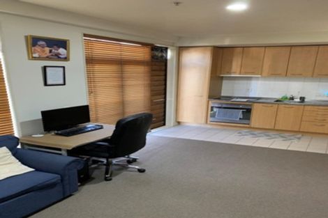 Photo of property in 1b/5 Charlotte Street, Eden Terrace, Auckland, 1021