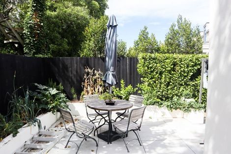 Photo of property in 95c Edgeware Road, St Albans, Christchurch, 8014