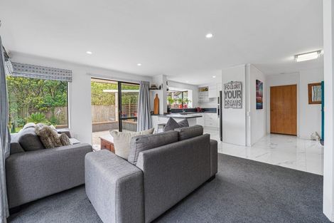 Photo of property in 21a Kinross Drive, Merrilands, New Plymouth, 4312