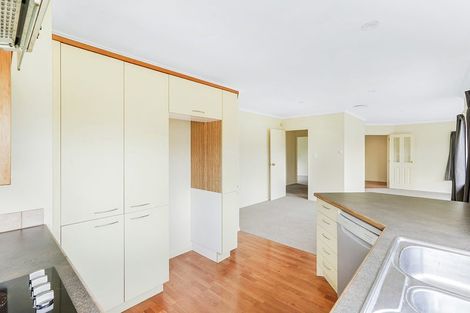 Photo of property in 59 Vardon Road, St Andrews, Hamilton, 3200