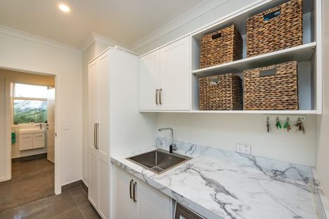 Photo of property in 7a Weber Place, Roslyn, Palmerston North, 4414