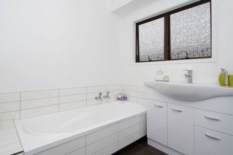 Photo of property in 210a Dickson Road, Papamoa Beach, Papamoa, 3118