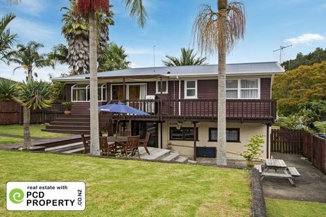 Photo of property in 16 Ranfurly Place, Te Kamo, Whangarei, 0112