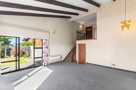 Photo of property in 1/147 Warren Crescent, Hillmorton, Christchurch, 8025