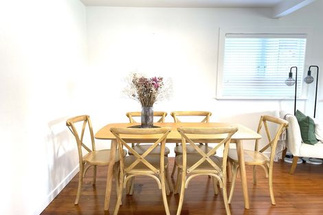 Photo of property in 1/5 Akehurst Avenue, New Lynn, Auckland, 0600