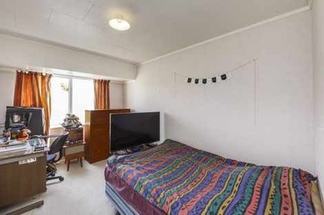 Photo of property in 38 Dalfield Place, Highbury, Palmerston North, 4412