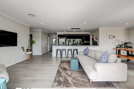 Photo of property in 22 Awatiro Drive, Kaukapakapa, 0871