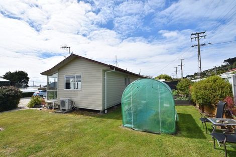 Photo of property in 50 Onslow Street, Bluff, 9814