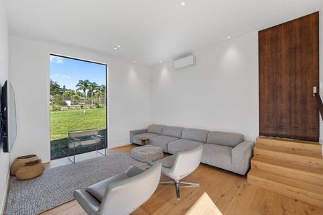 Photo of property in 121a Pomona Road, Kumeu, 0891