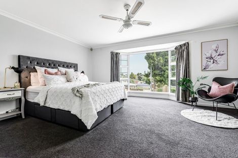 Photo of property in 27 Hinton Avenue, Forest Lake, Hamilton, 3200