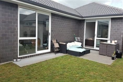 Photo of property in 11 Te Wharo Drive, Papamoa, 3118