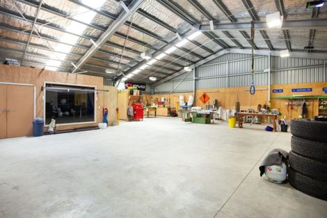 Photo of property in 866 Otaraoa Road, Tikorangi, Waitara, 4383