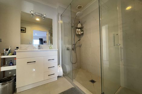 Photo of property in Tuscany Towers, 56/1 Ambrico Place, New Lynn, Auckland, 0600