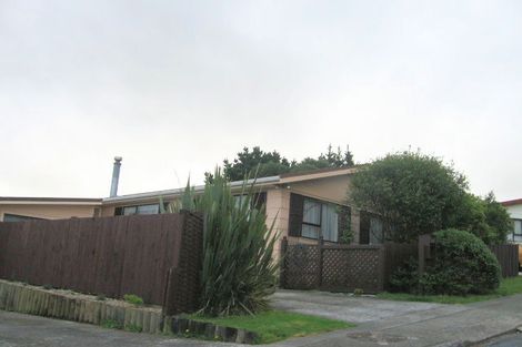 Photo of property in 10 Tortola Crescent, Grenada Village, Wellington, 6037