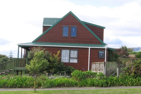 Photo of property in 159 Weggery Drive, Waikanae Beach, Waikanae, 5036