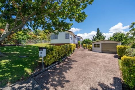 Photo of property in 9 Tesla Place, Totara Vale, Auckland, 0629