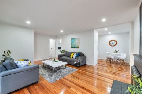 Photo of property in 7 Serjeant Street, Henderson, Auckland, 0612