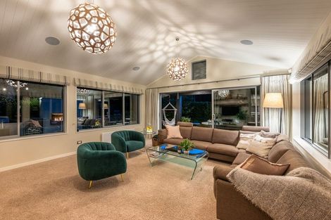 Photo of property in 4 Ferndale Drive, Waikanae, 5036